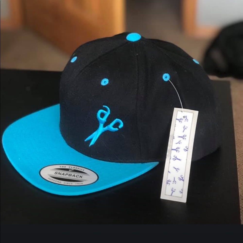 Artsvscrafts Baseball Hat
